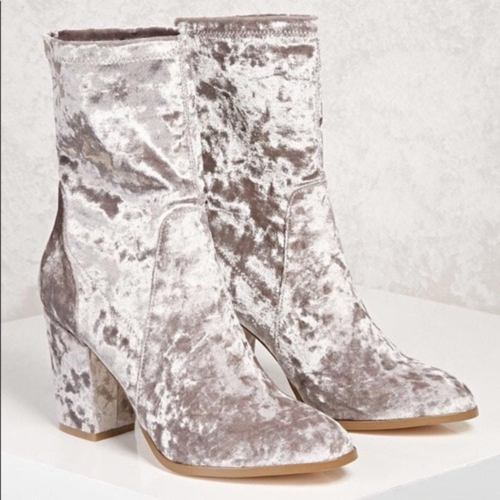 Forever 21 crushed velvet booties